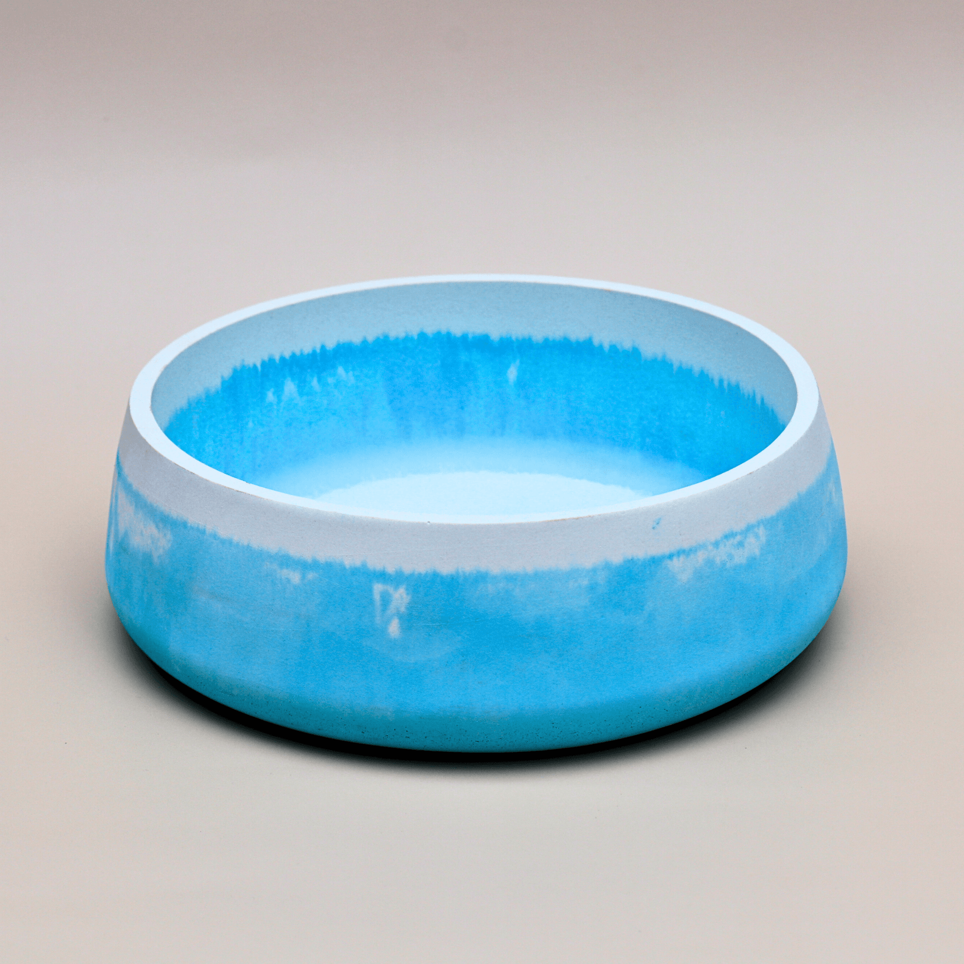 Blue/white concrete bowl