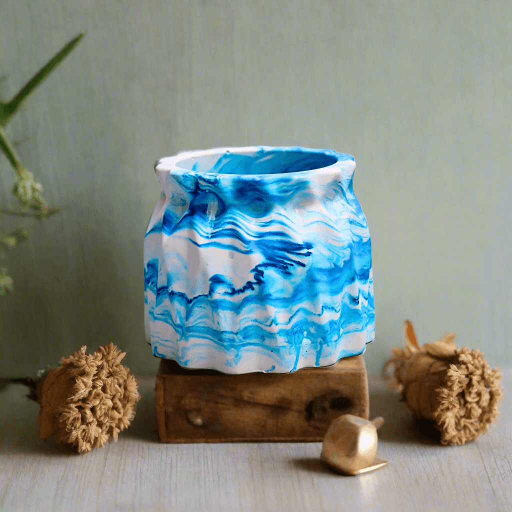 Geometric flower vase