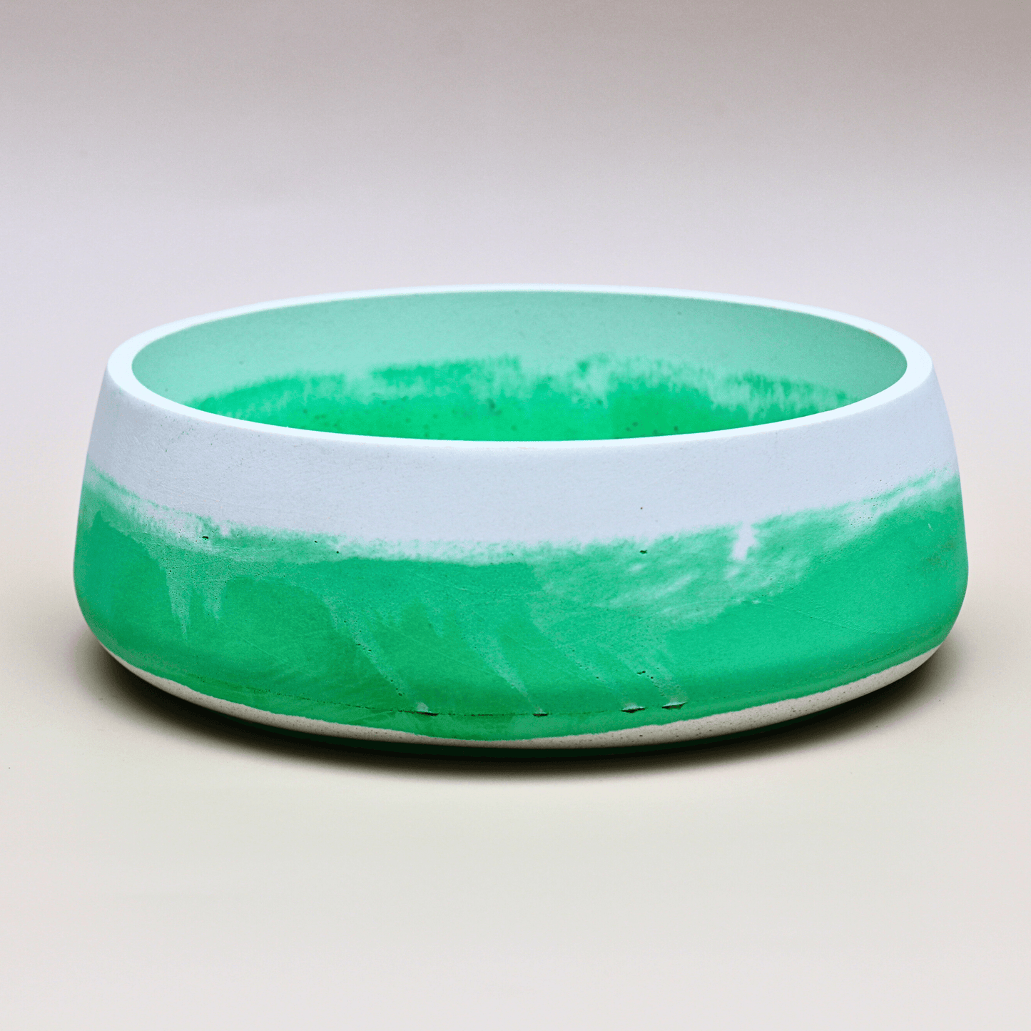 green/white concrete bowl